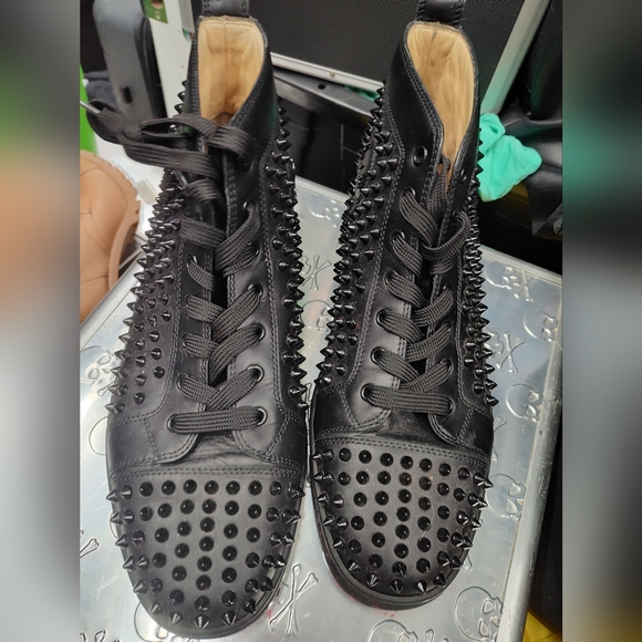 Christian Louboutin Mens Black Louis Spikes Sneakers size 43.5 - Picture 3 of 7